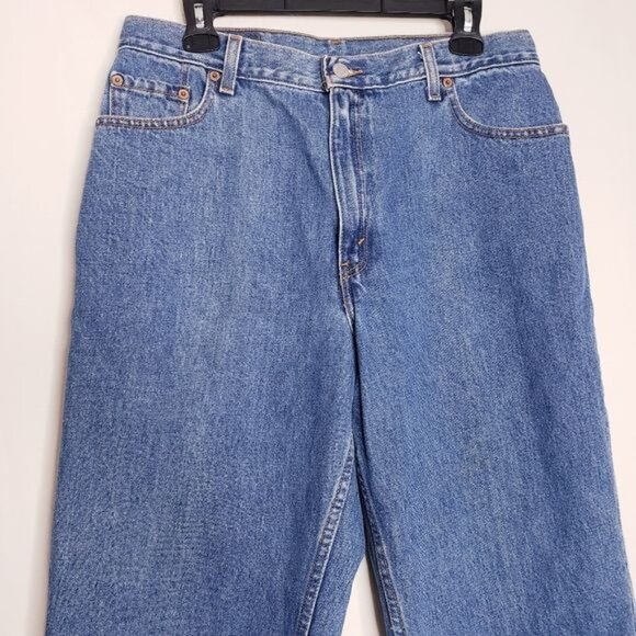 Levi's Vintage 550 Relaxed Fit Tapered Leg High Rise Waist Jeans Women's Size 14 - Picture 2 of 11